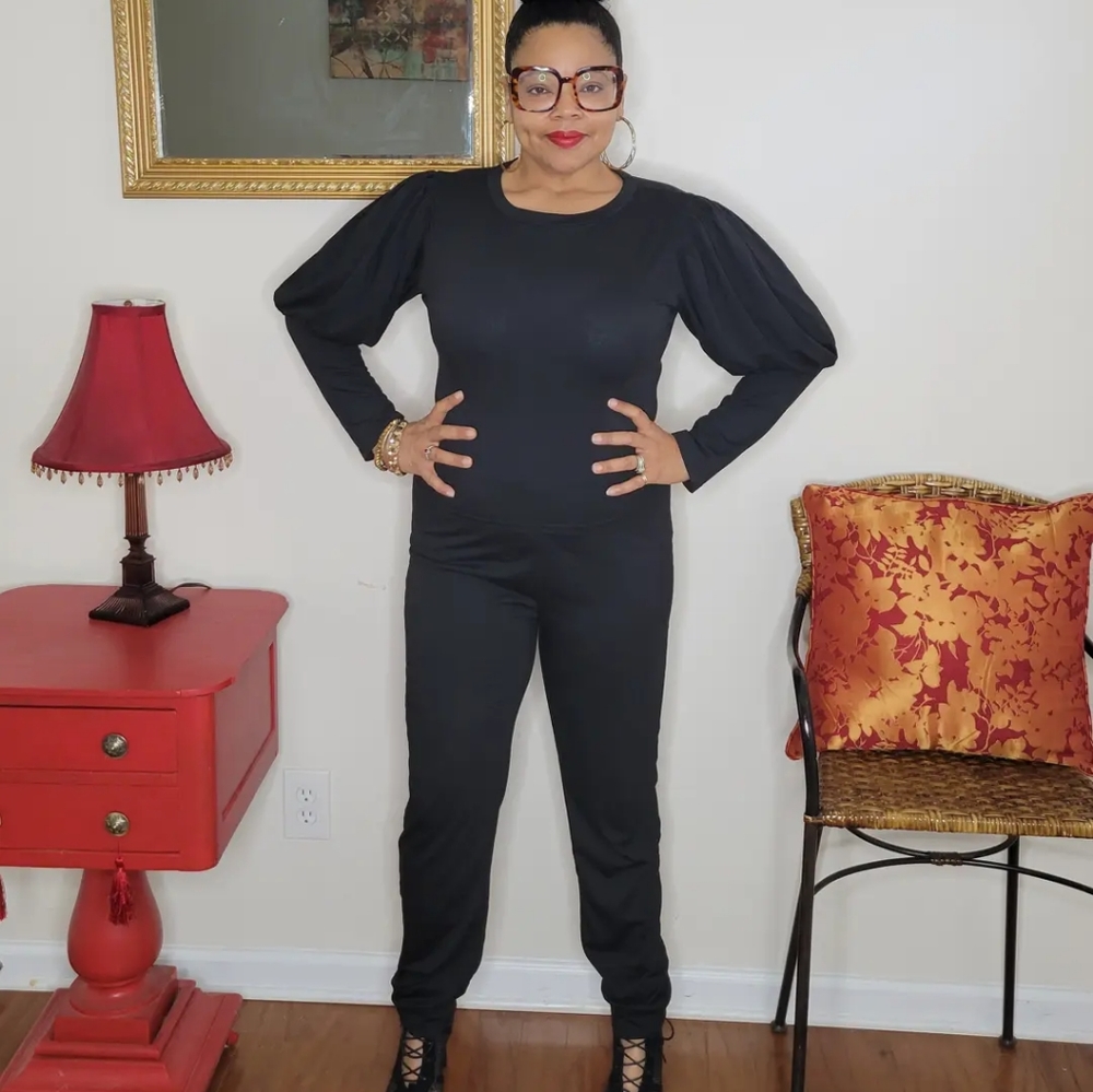 2  piece set black set